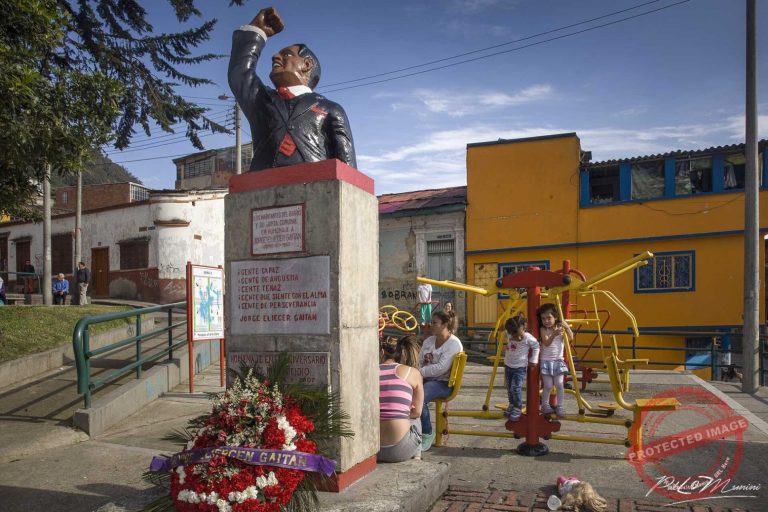 La Macarena y la Perseverancia: una disputa por el derecho a habitar 6 Monumento a Gaitan, La Perseverancia | ©Pablo Munini Photography